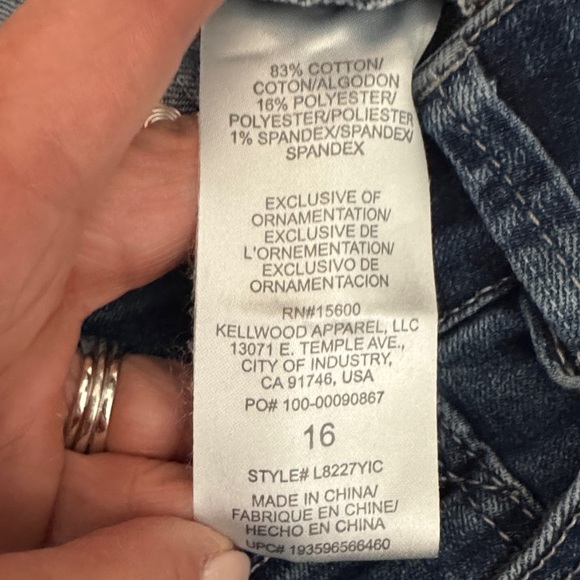 Wit & Wisdom Blue Denim Jean Shorts - Picture 5 of 8